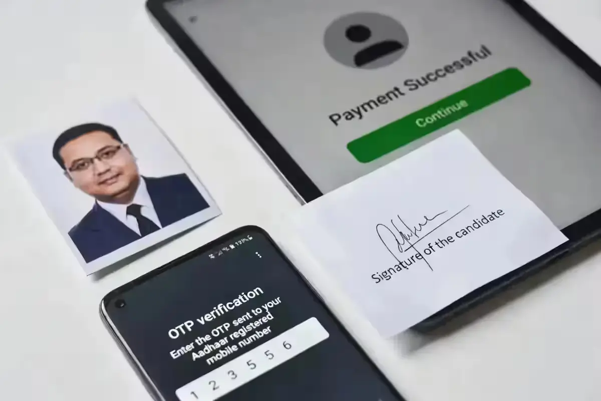 Essential document checklist and digital payment confirmation for CUET UG application