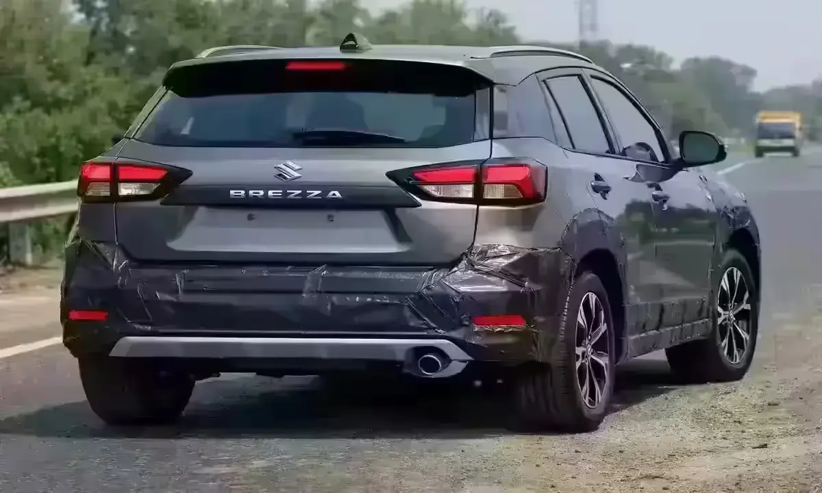 2026 Maruti Brezza Facelift Revised LED Tail Lights And New Alloy Wheels Spotted